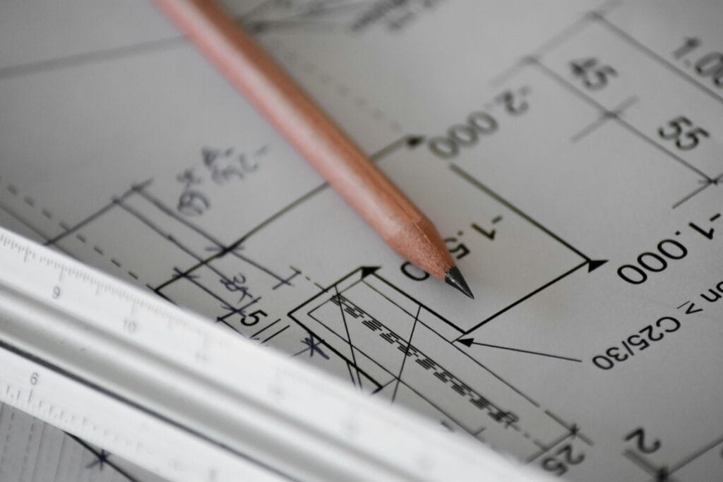 Forma wykonywania zawodu architekta a odpowiedzialność za błąd 